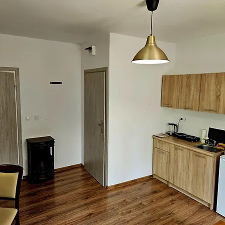 Apartment Dworska Józefów